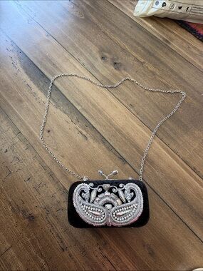 Black Embellished Evening Clutch with Silver Chain